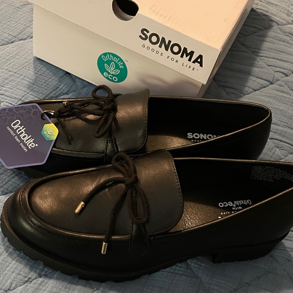 Sonoma Women's Black Leather Loafers